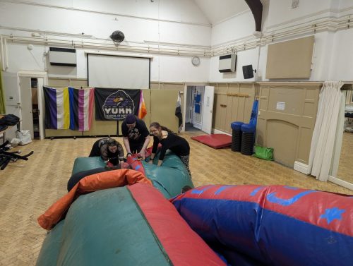 PXL 20260403 213633435