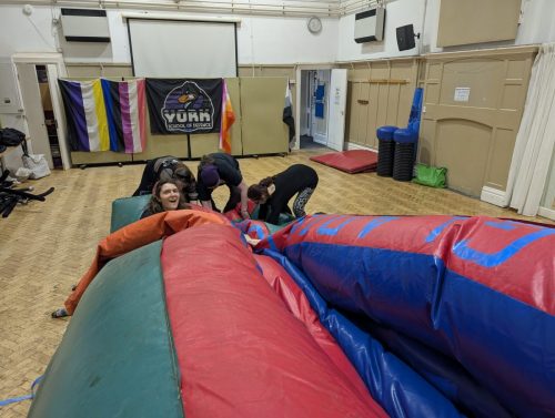 PXL 20260403 213636436.MP 